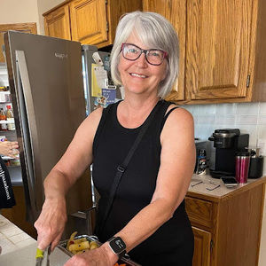 Meet your Posher, Julie